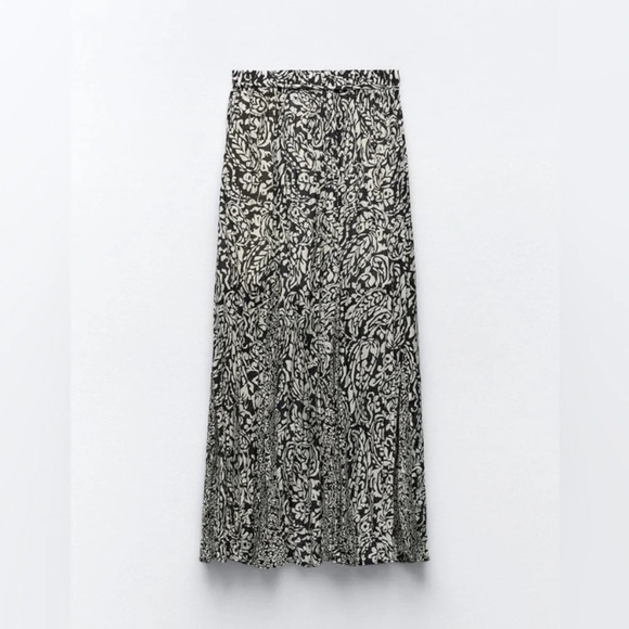 Zara Black white pattern tassel tie maxi skirt 16632 - Picture 2 of 15